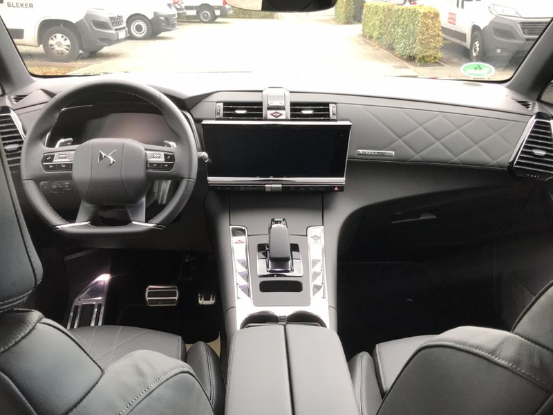 DS Automobiles DS 7 Crossback E-Tense 4x4 Ligne Noire — photo 12