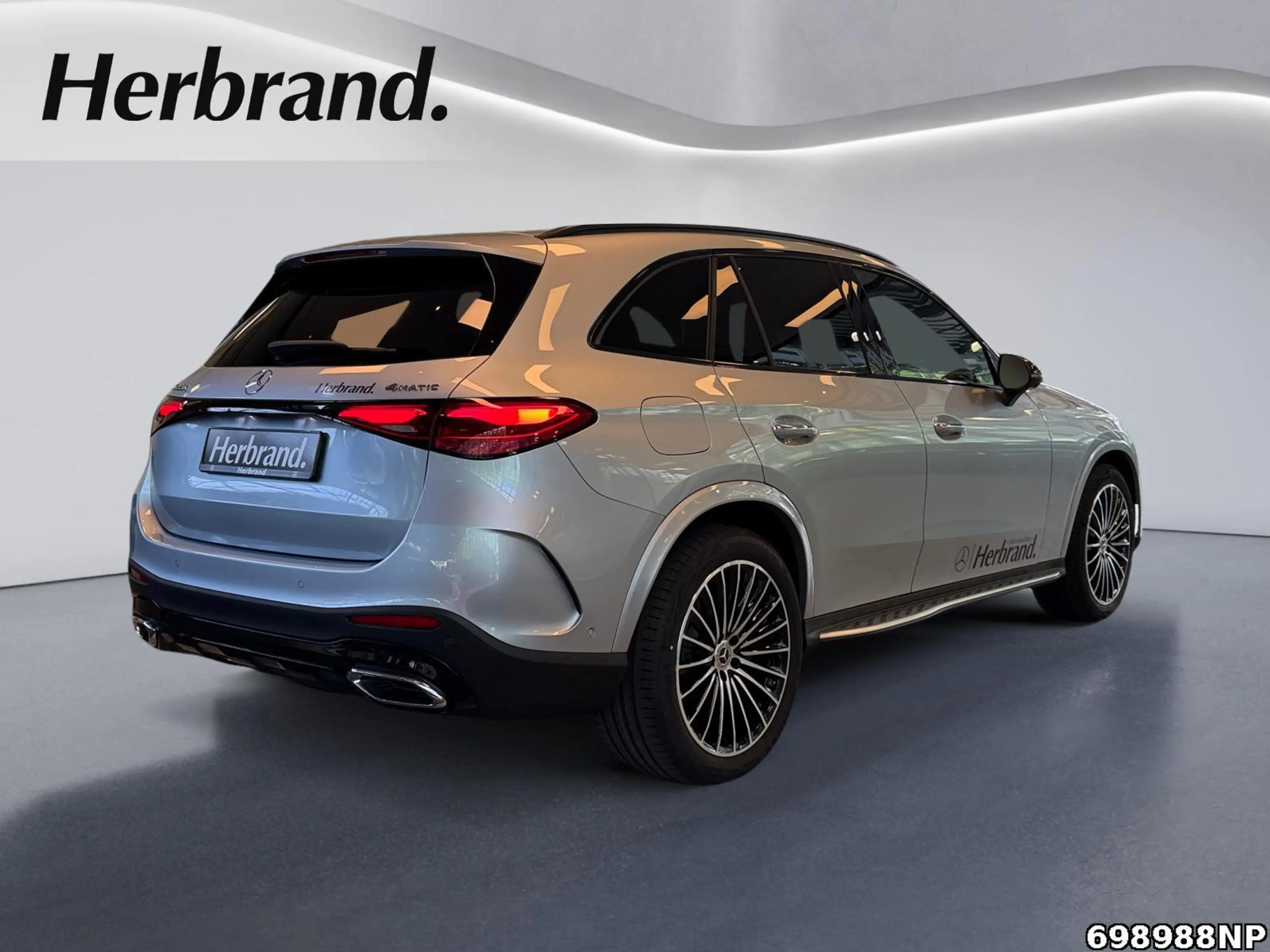 Mercedes-Benz GLC 220 d 4MATIC EDITION+PANO+AHK+360°+20"+ — photo 3