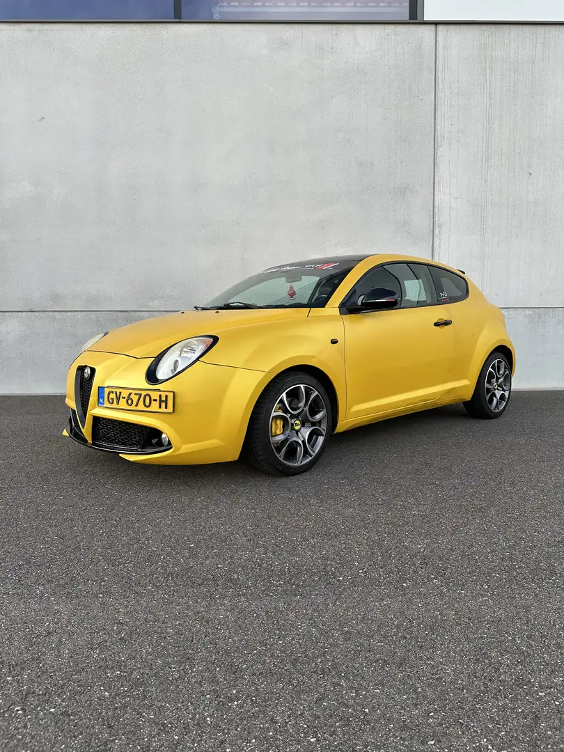 Alfa Romeo MiTo MiTo 1.4 T Geel - 1