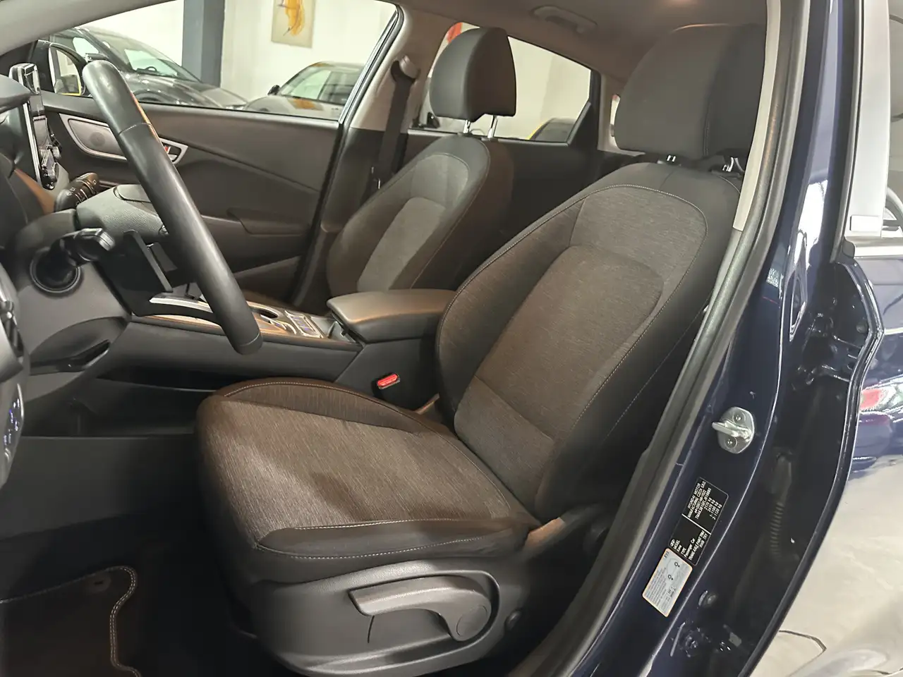 2021 Hyundai KONA Trend SoH 93,5% ACC LED WäPu NAV CP, photograph 12