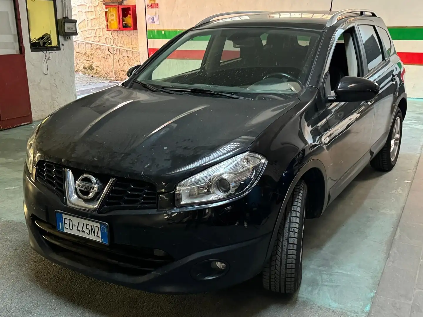 Nissan Qashqai+2 2.0 dCi 7 posti traz anteriore. 4x4 inseribile - 1
