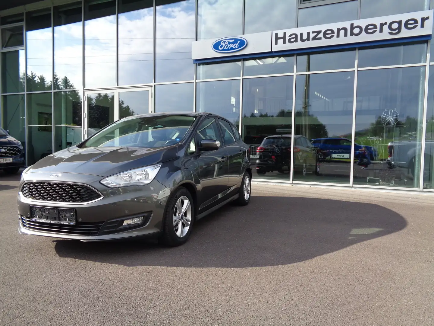 Ford C-Max Trend 1,5 TDCi WP, PDC vo/hi, NAVI, ALU Gris - 1