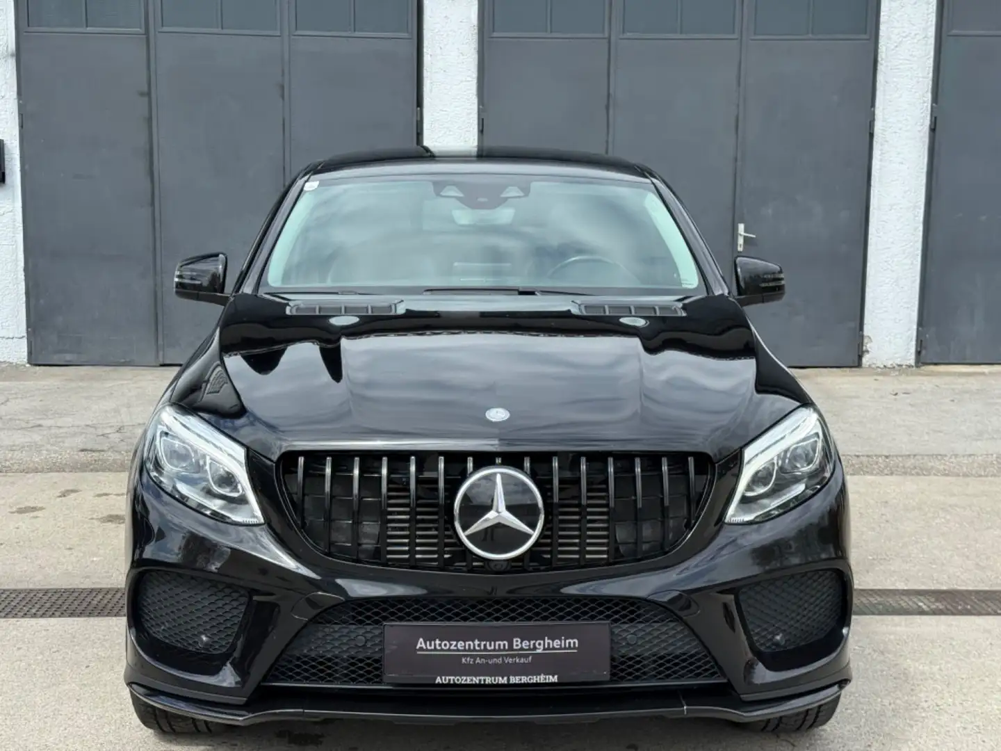 Mercedes-Benz GLE 350 d Coupé 4MATIC Aut. 8x 21Zoll Schwarz - 2
