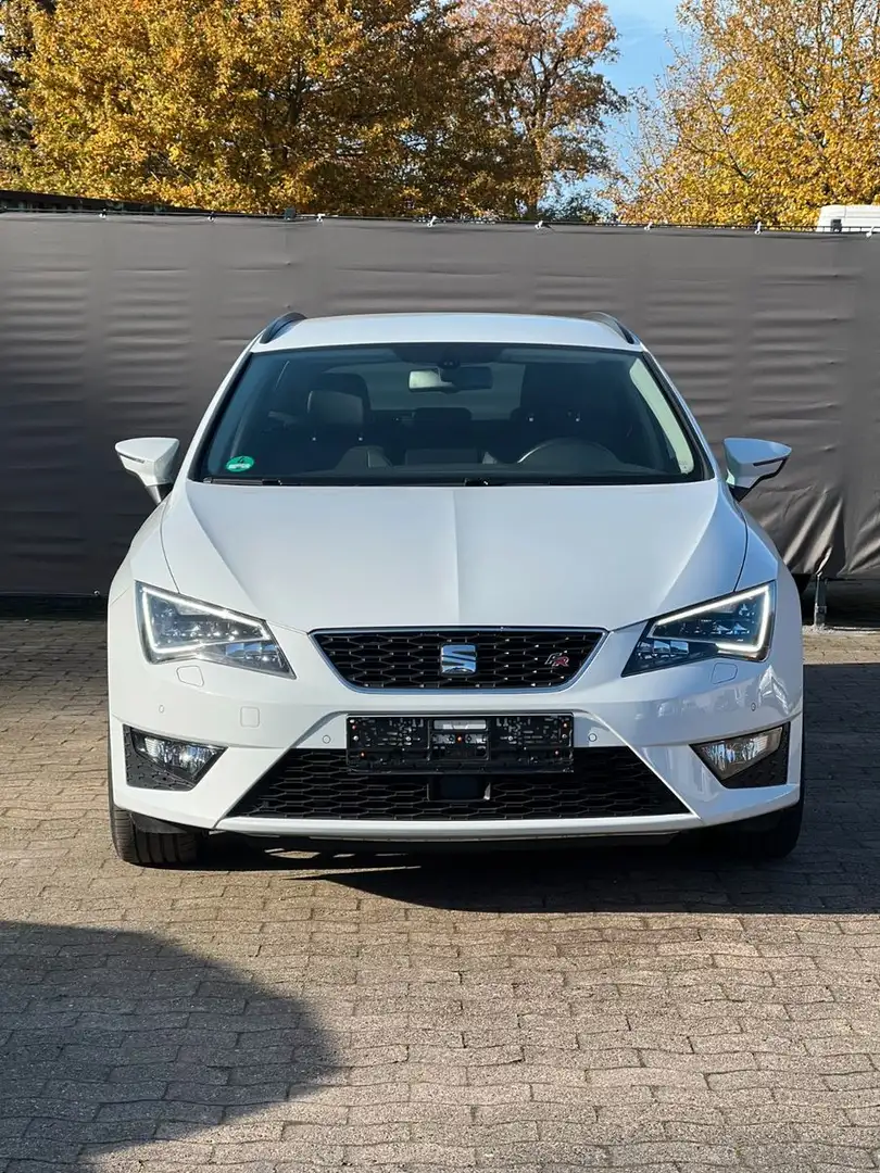 SEAT Leon ST FR/1HAND/Navi/PDC Blanc - 2