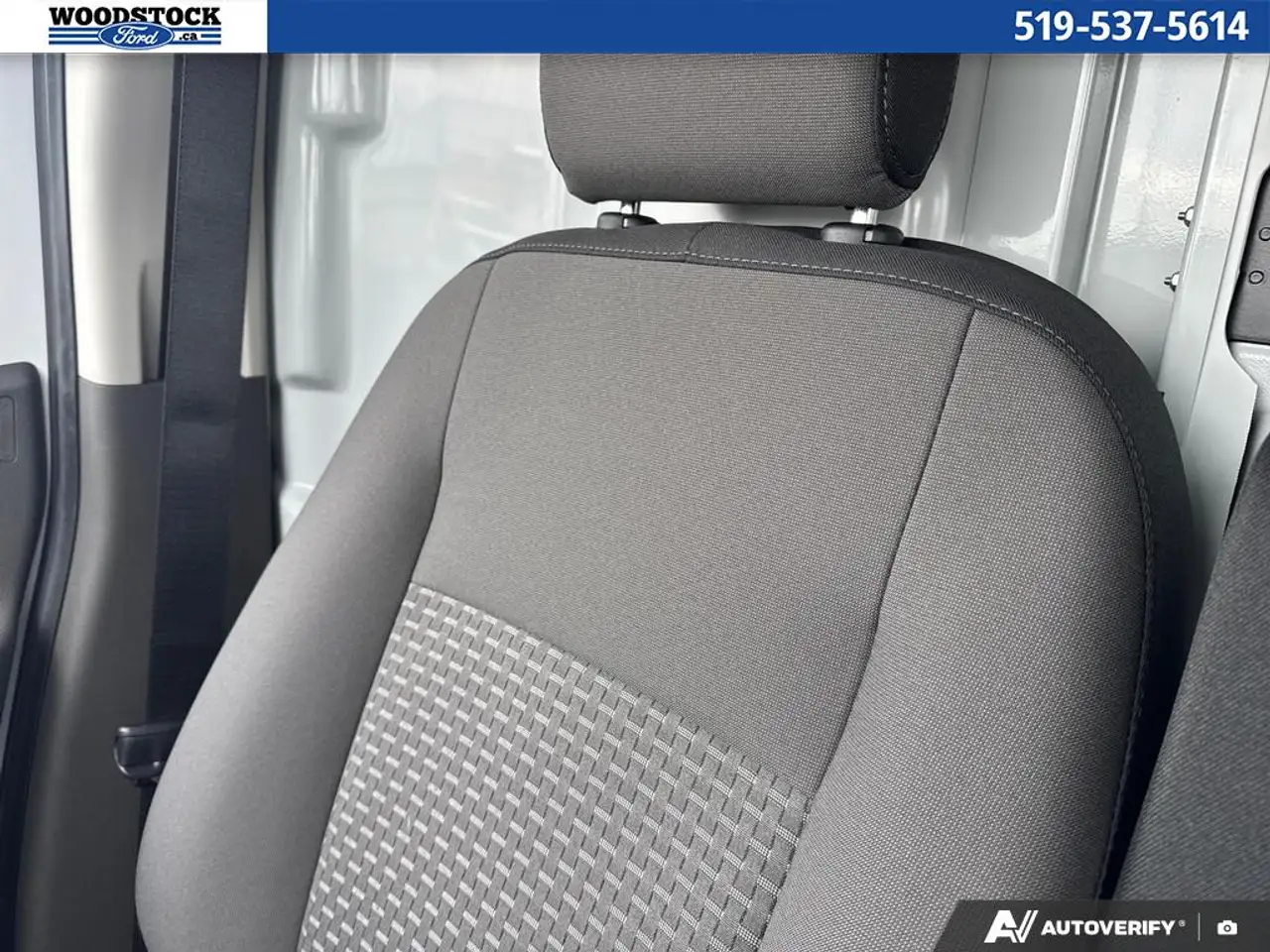 Ford Transit Cargo Van снимка Ford Transit Cargo Van