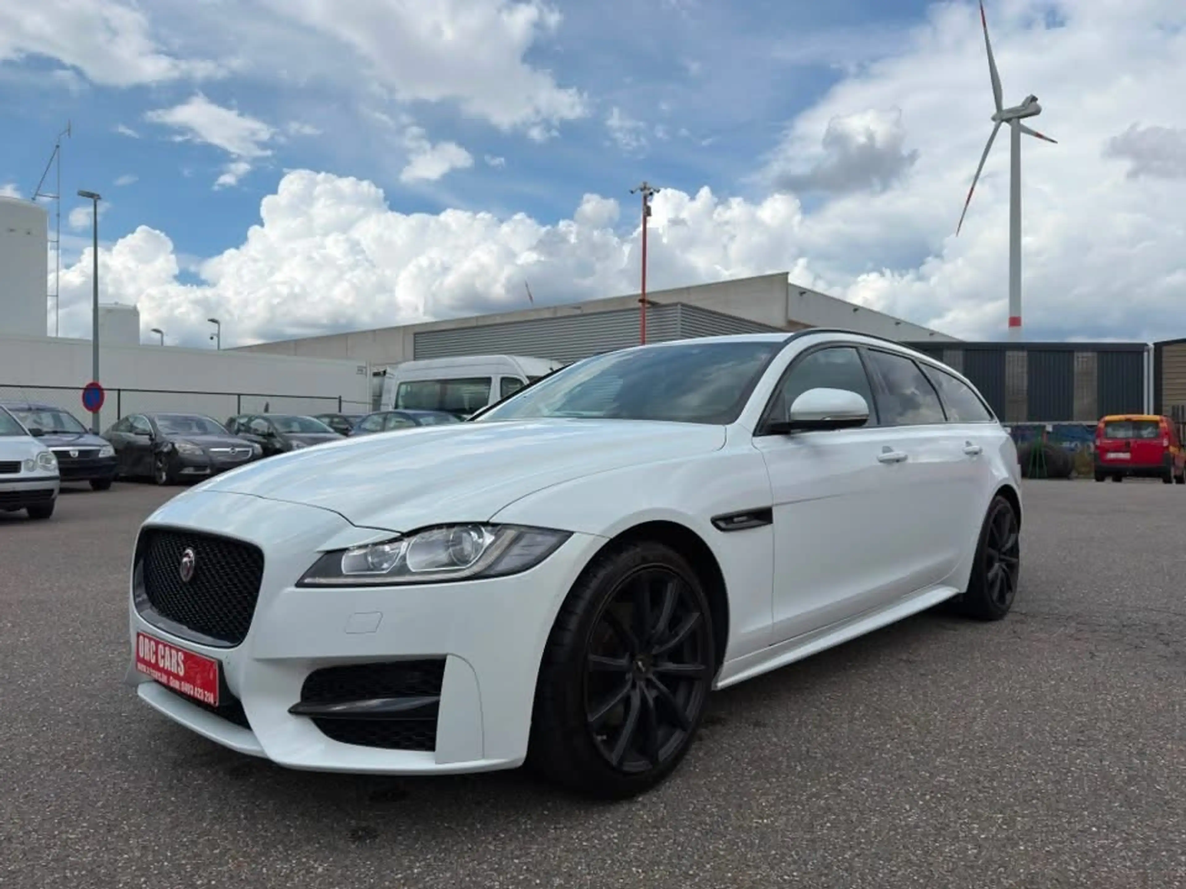 Jaguar XF XF Sportbrake 2.0 D Business Edition R-Sport GARANTIE – XENON – CAMERA – ZEER NETTE WAGEN — photo 2