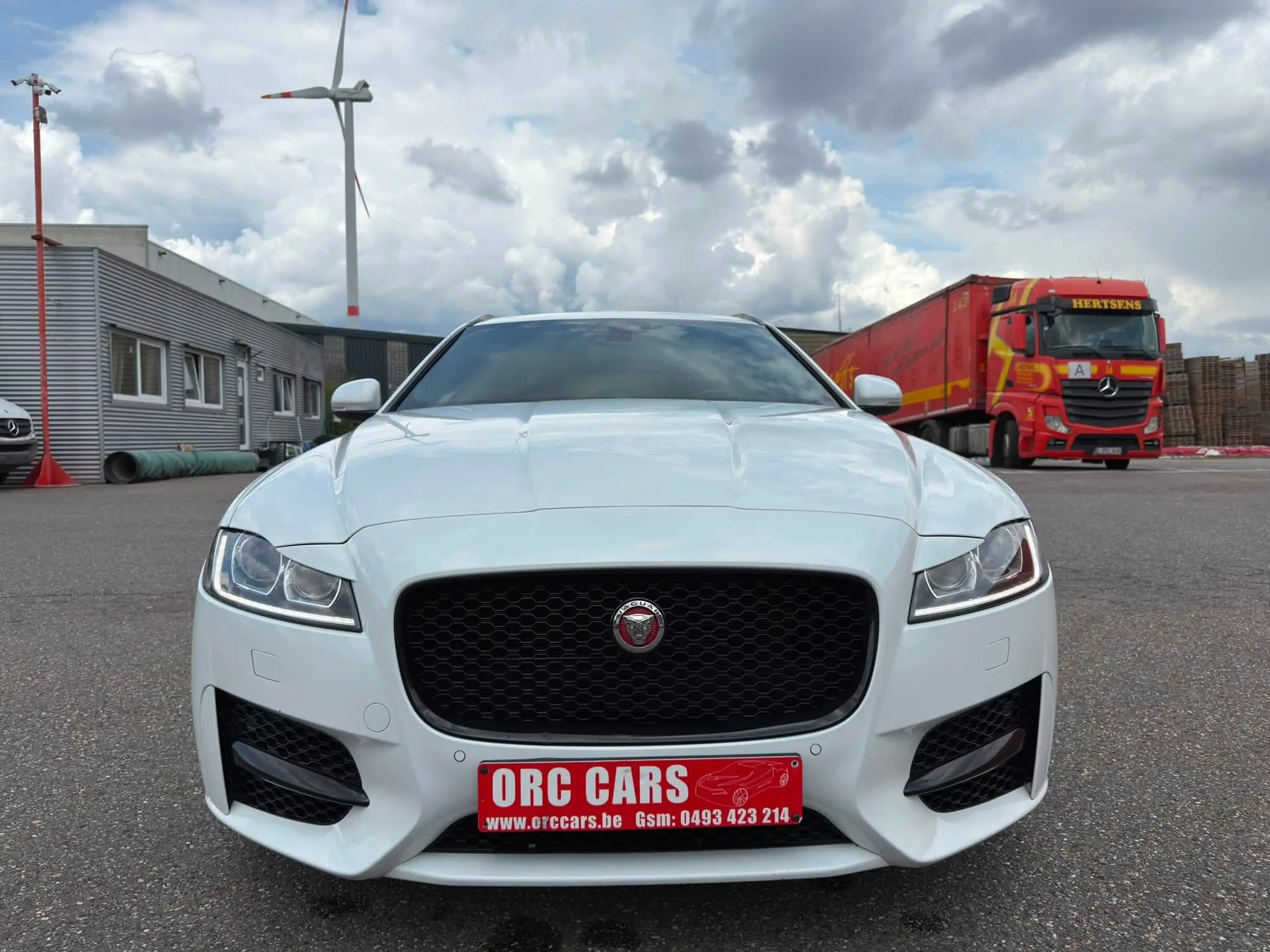 Jaguar XF XF Sportbrake 2.0 D Business Edition R-Sport GARANTIE – XENON – CAMERA – ZEER NETTE WAGEN