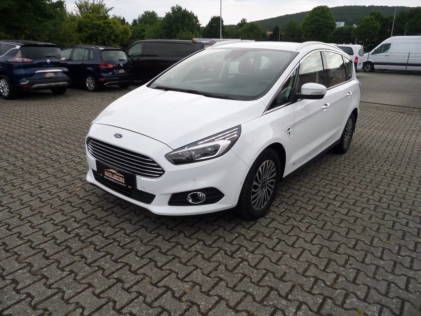 Ford S-Max EcoBlue Titanium AWD+Turbolader-Schaden Weiß - 2