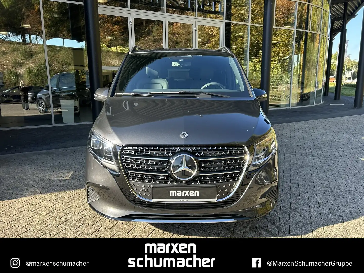 Mercedes-Benz V 300 V 300 d AVANTGARDE Plus Lang Standh.+AHK+Distro Grau - 2