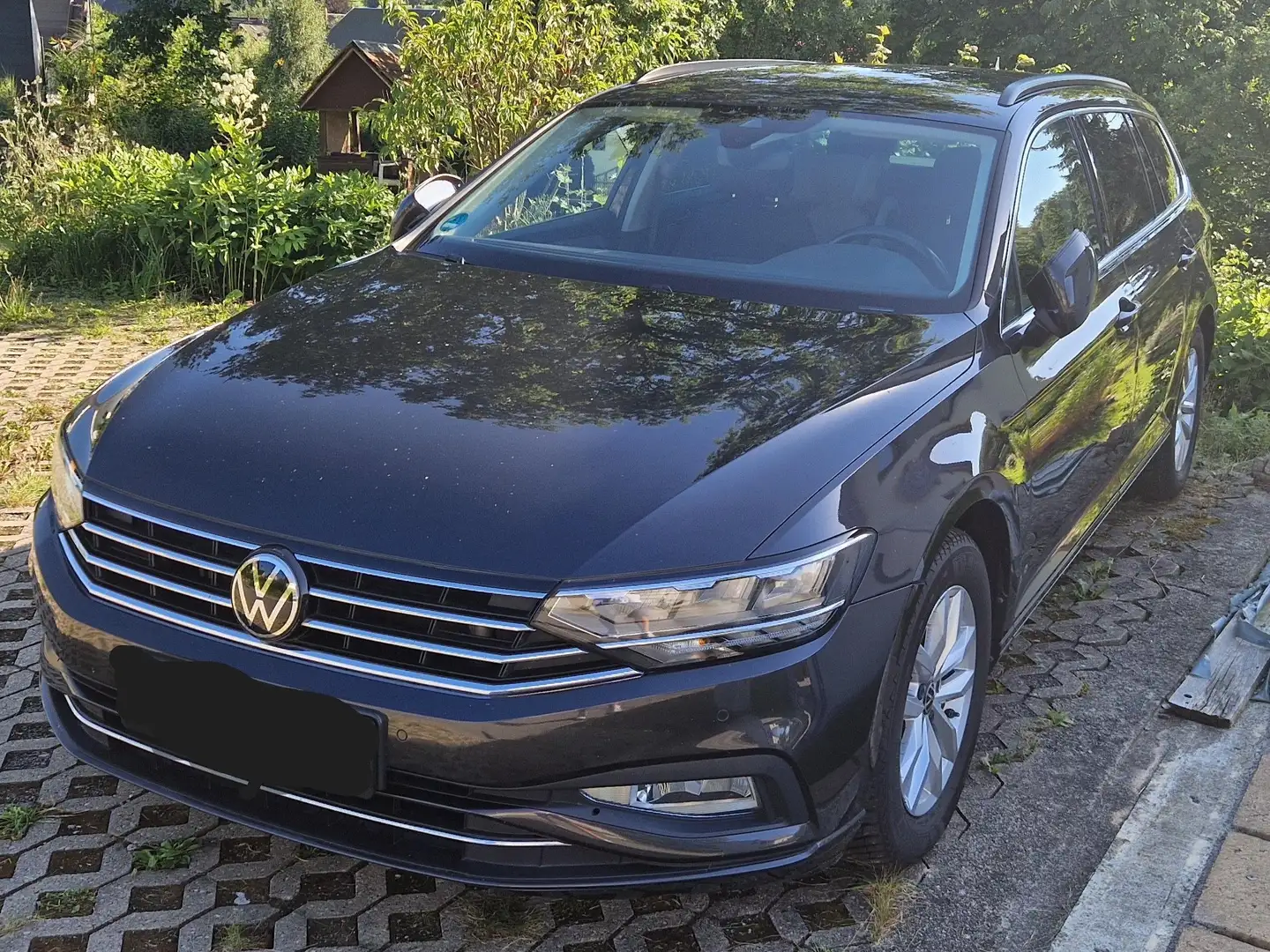 Volkswagen Passat Variant Passat Variant 2.0 TDI SCR DSGElegance Grau - 2