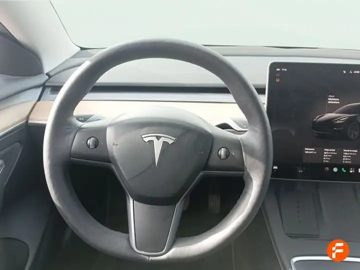 Tesla Model 3 2023, foto 11