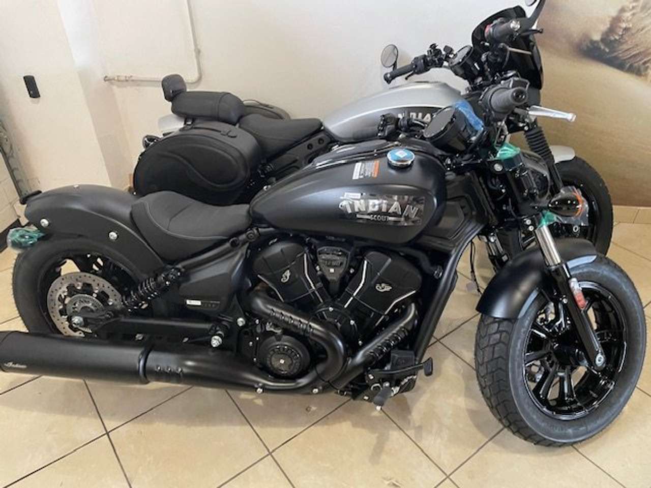 Indian Scout Scout Bobber Limited +Tech 2025