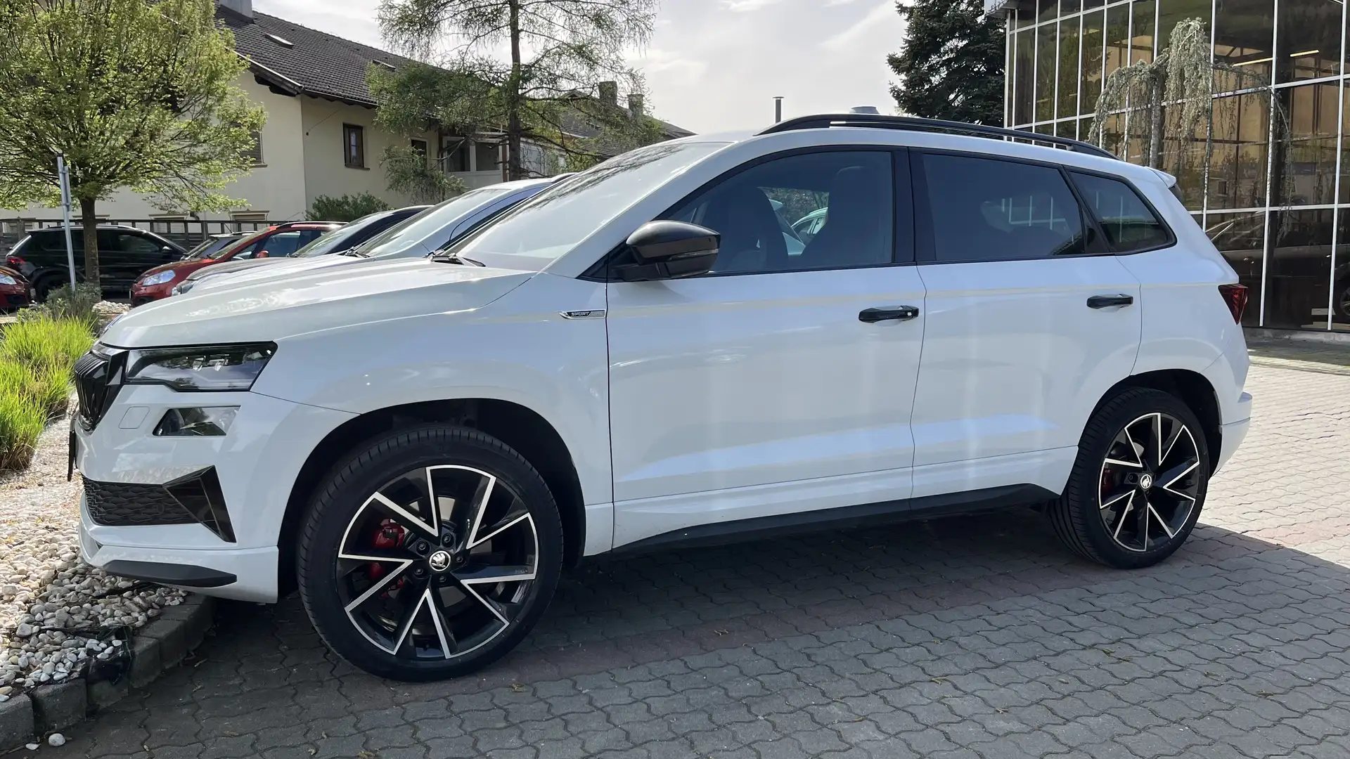 Skoda Karoq 2,0 TDI 4x4 DSG Sportline - 2