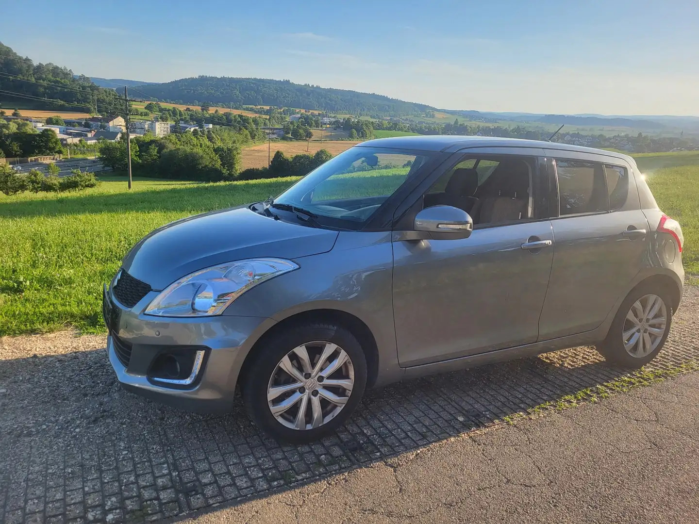 Suzuki Swift Club Automatik SHZ - 2