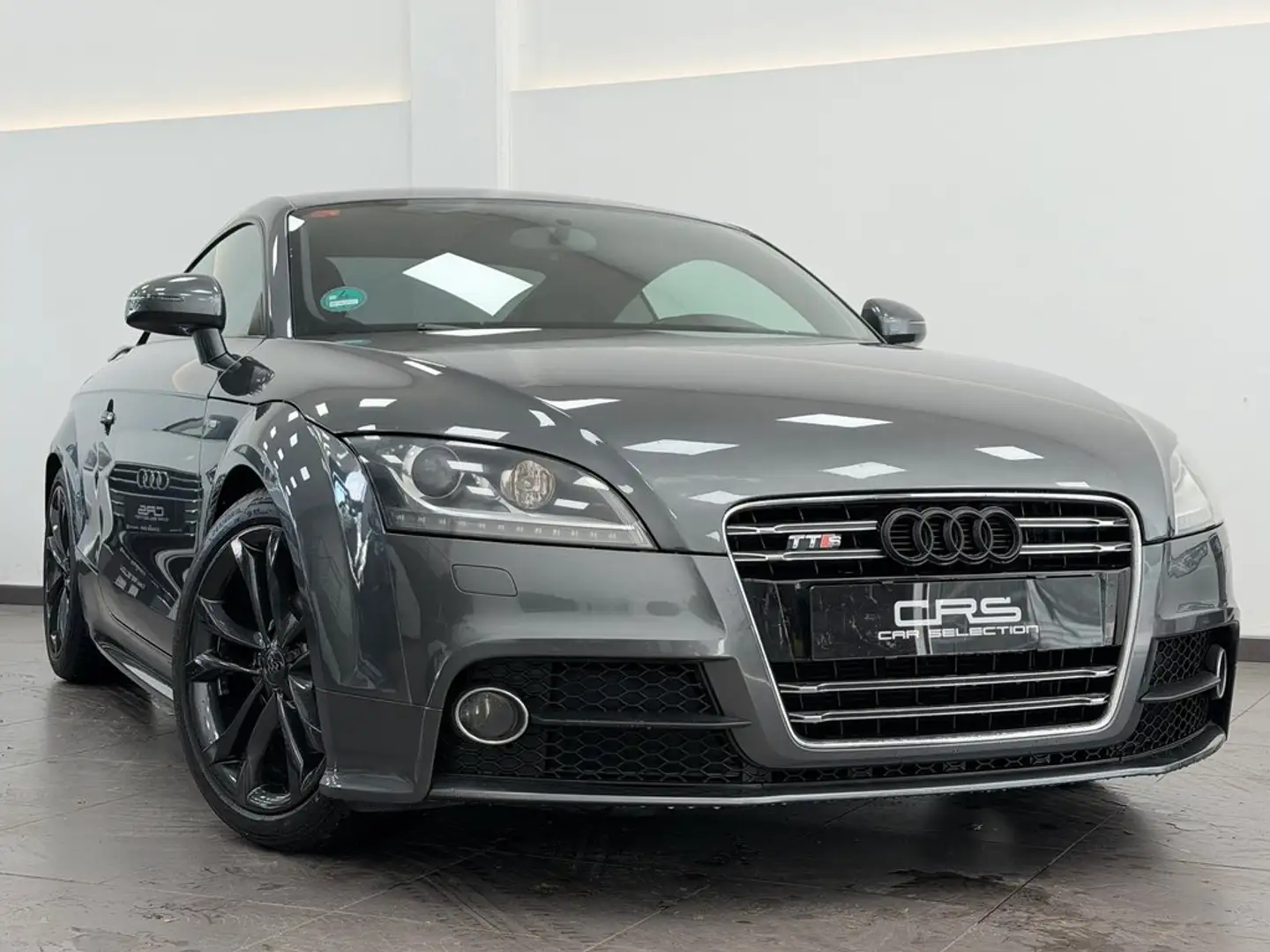 Audi TT Coupé 2.0 TFSI 211cv S tronic quattro Gris - 1
