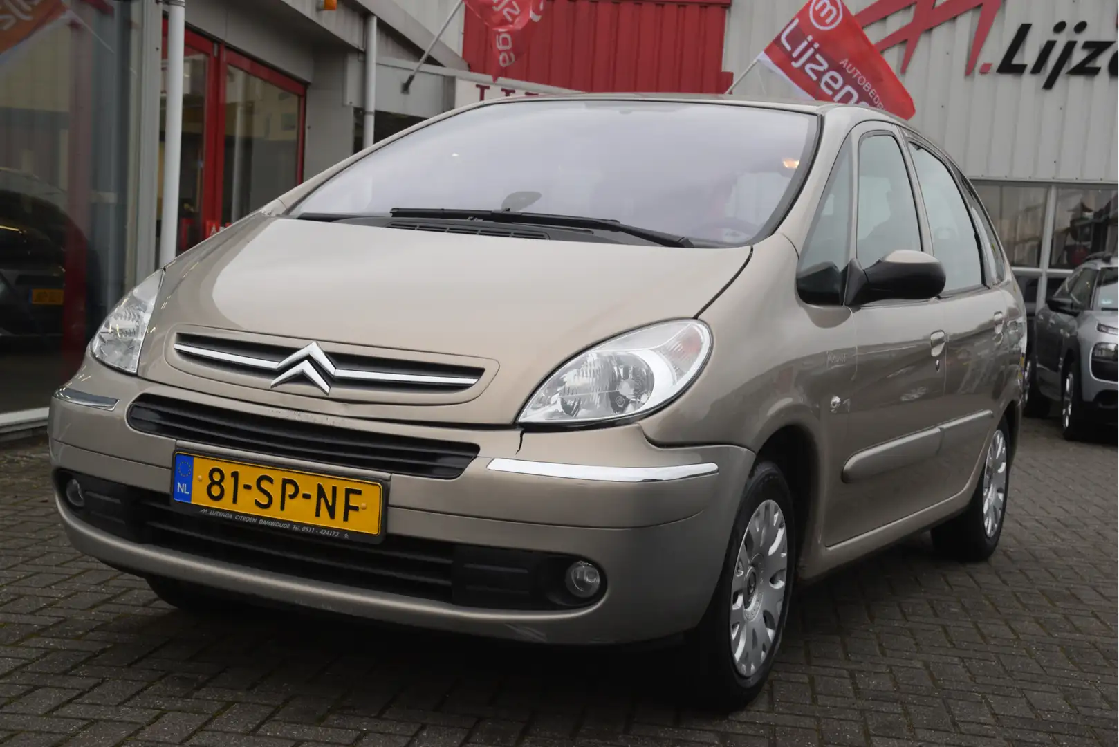 Citroen Xsara Picasso 2.0i-16V Caractère 1e eigenaar | Clima | Cruise | Beige - 2