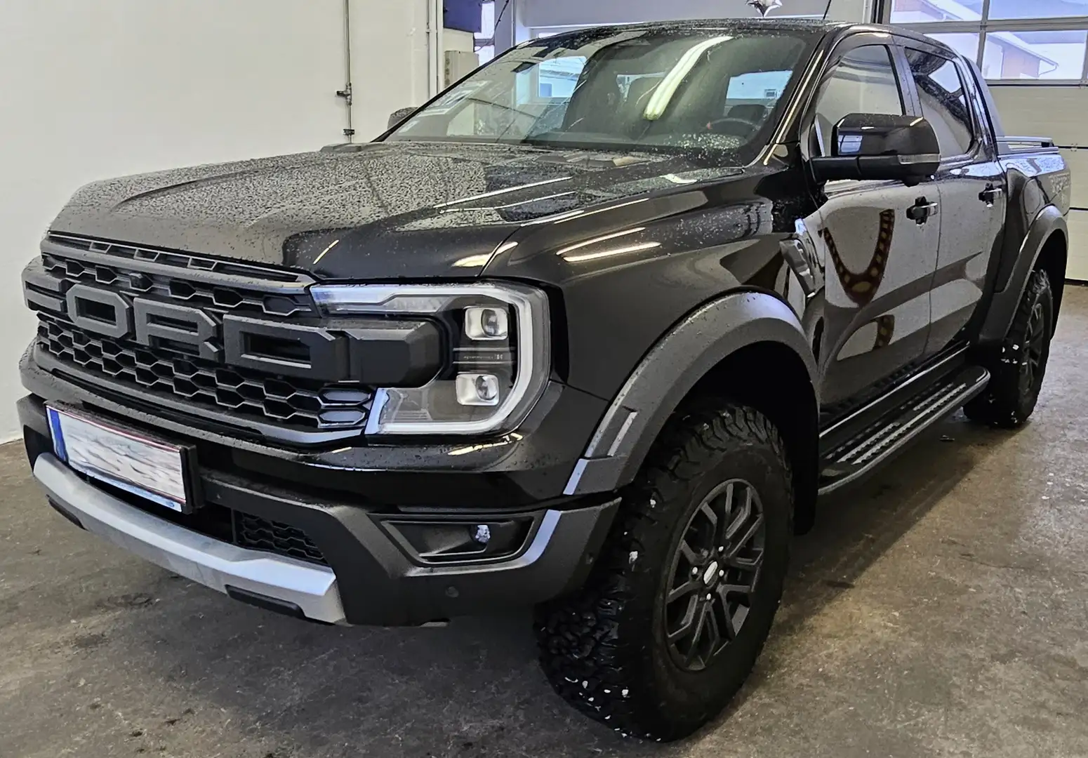 Ford Ranger Raptor Schwarz - 1