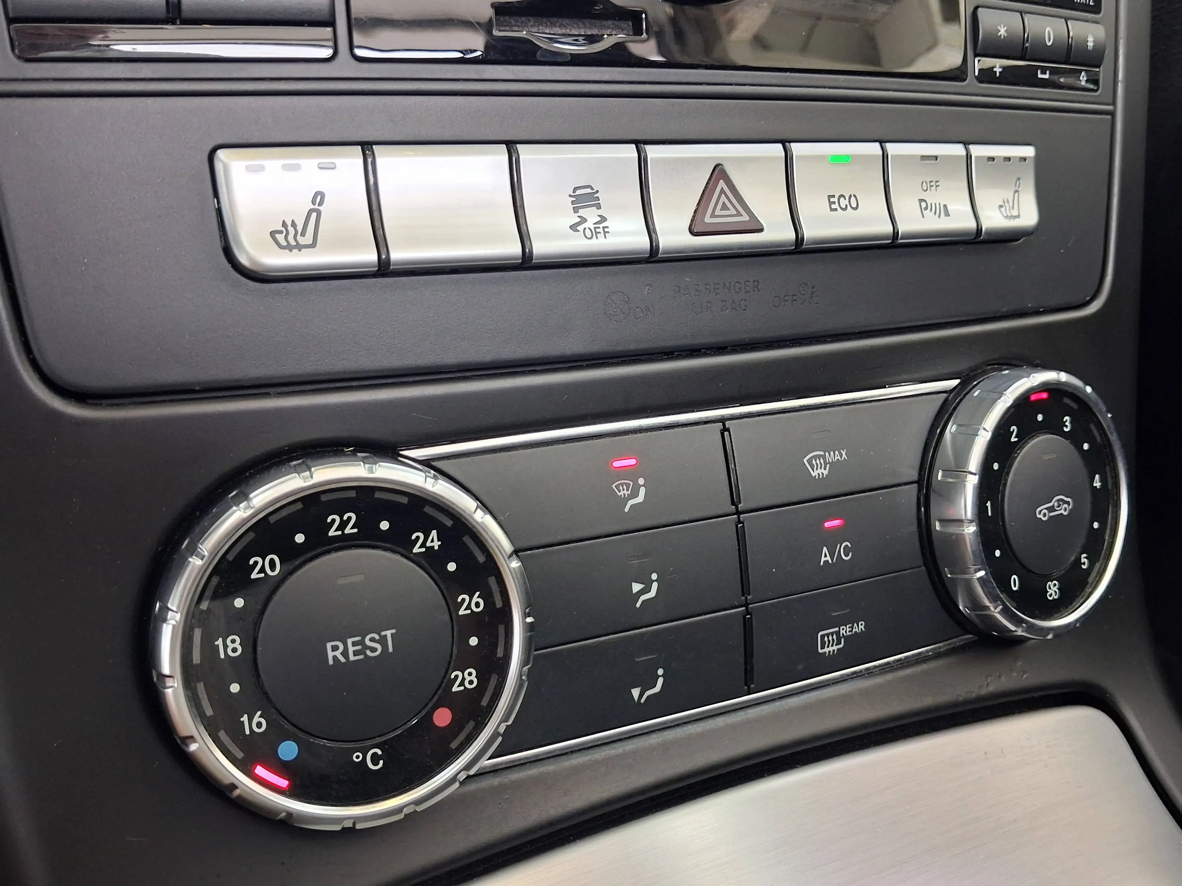 Mercedes-Benz SLK 200 SLK 200 Kompressor / NAVI / BOITE MECA / SUPERBE / GARANTIE — photo 11