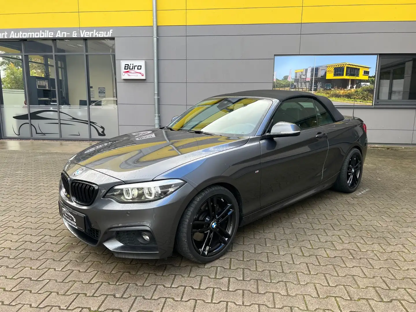 BMW 230 i M Sportpaket/CABRIO/HK SOUNDS*/LED/NAVI Grau - 2