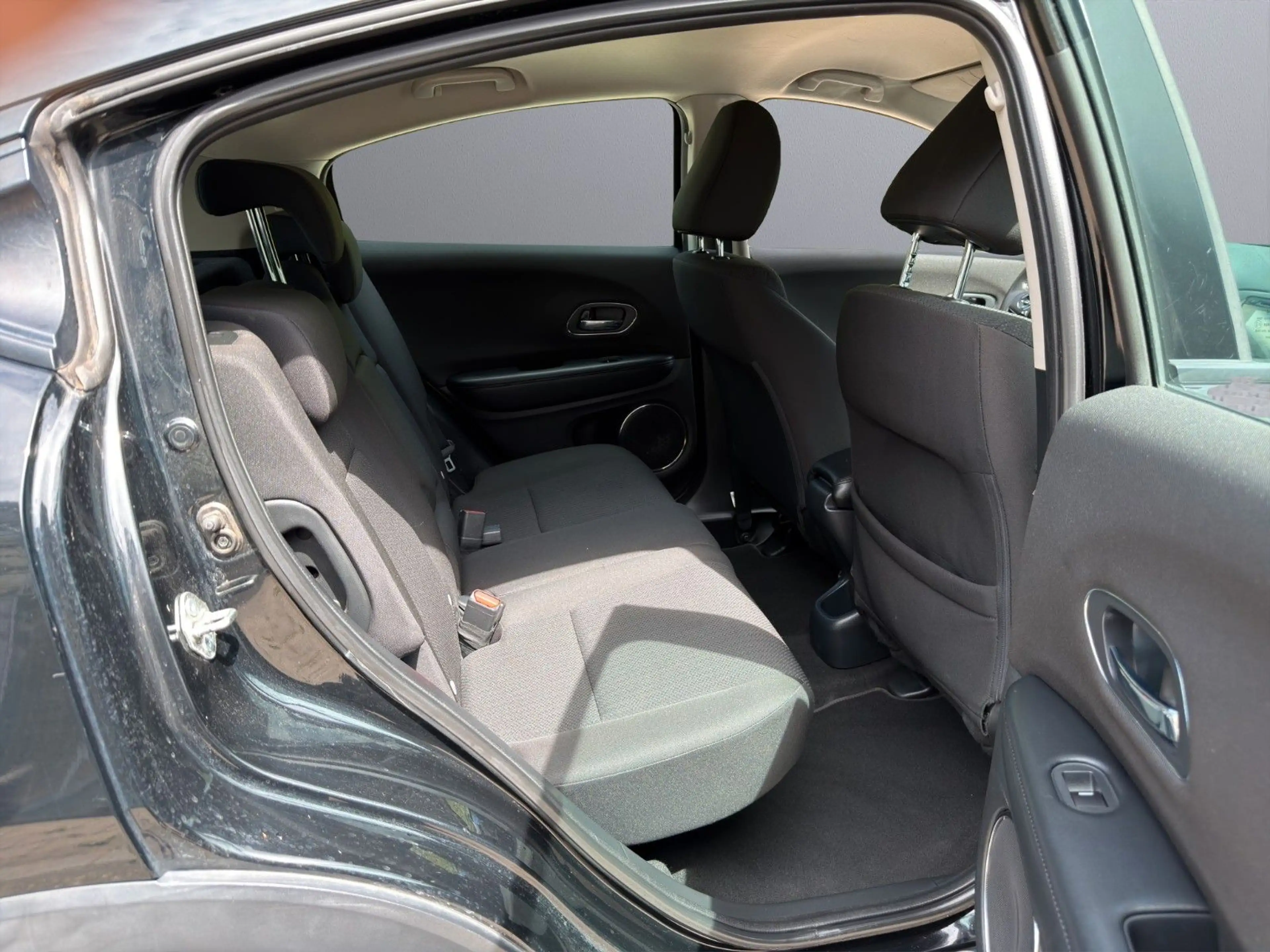 Honda HR-V 1.5 i-VTEC PDC/SHZ/2.Hand — photo 12