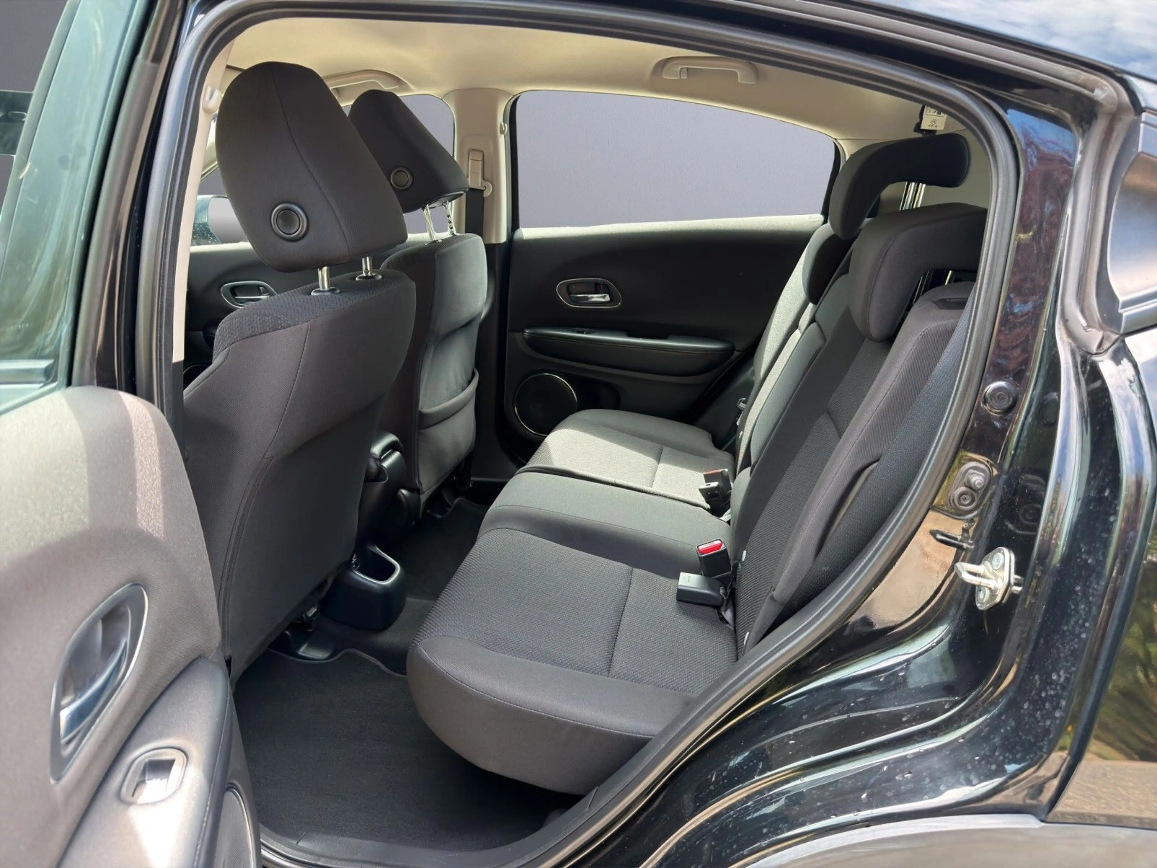 Honda HR-V 1.5 i-VTEC PDC/SHZ/2.Hand — photo 10