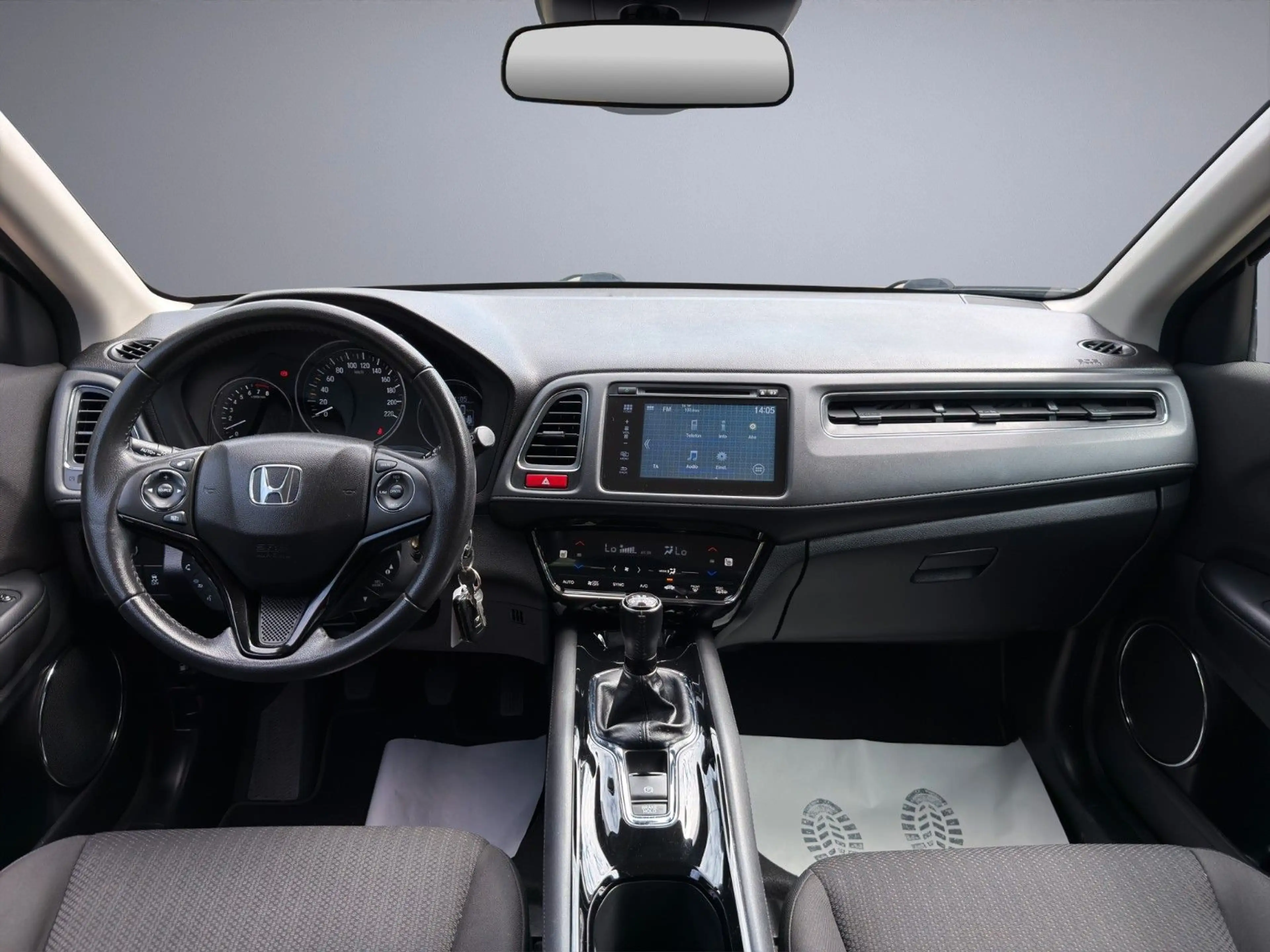 Honda HR-V 1.5 i-VTEC PDC/SHZ/2.Hand — photo 14
