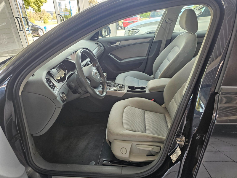 Audi A4 Avant quattro Panoroma Standheizung — photo 14