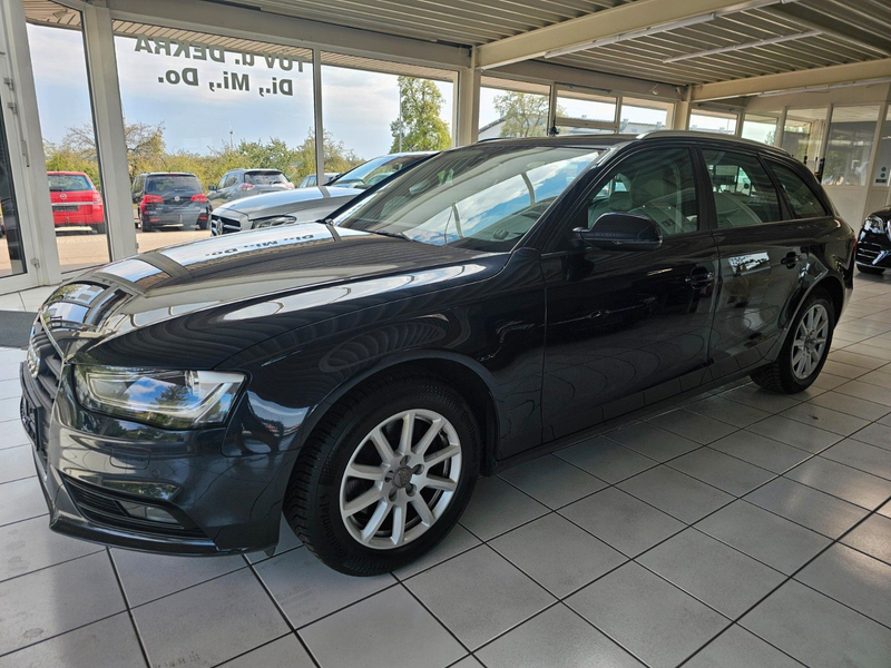 Audi A4 Avant quattro Panoroma Standheizung — photo 3