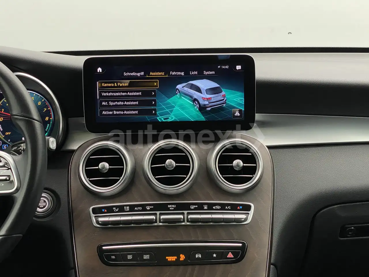 Mercedes-Benz GLC e 4Matic *Pano+Multibeam* Distronic+360° (2007), миниатюра 22