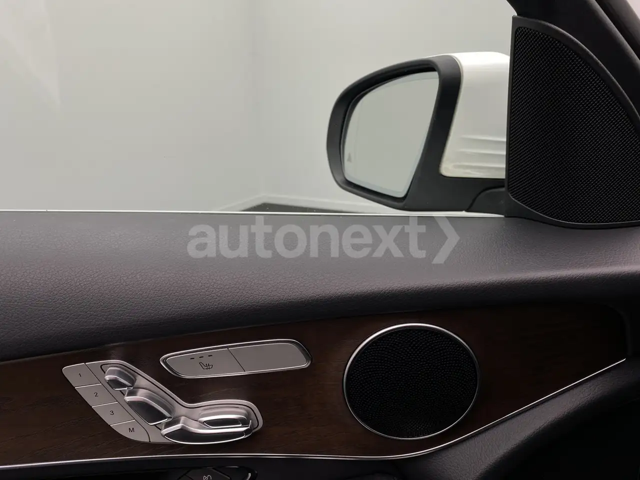 Mercedes-Benz GLC e 4Matic *Pano+Multibeam* Distronic+360° (2007), миниатюра 23