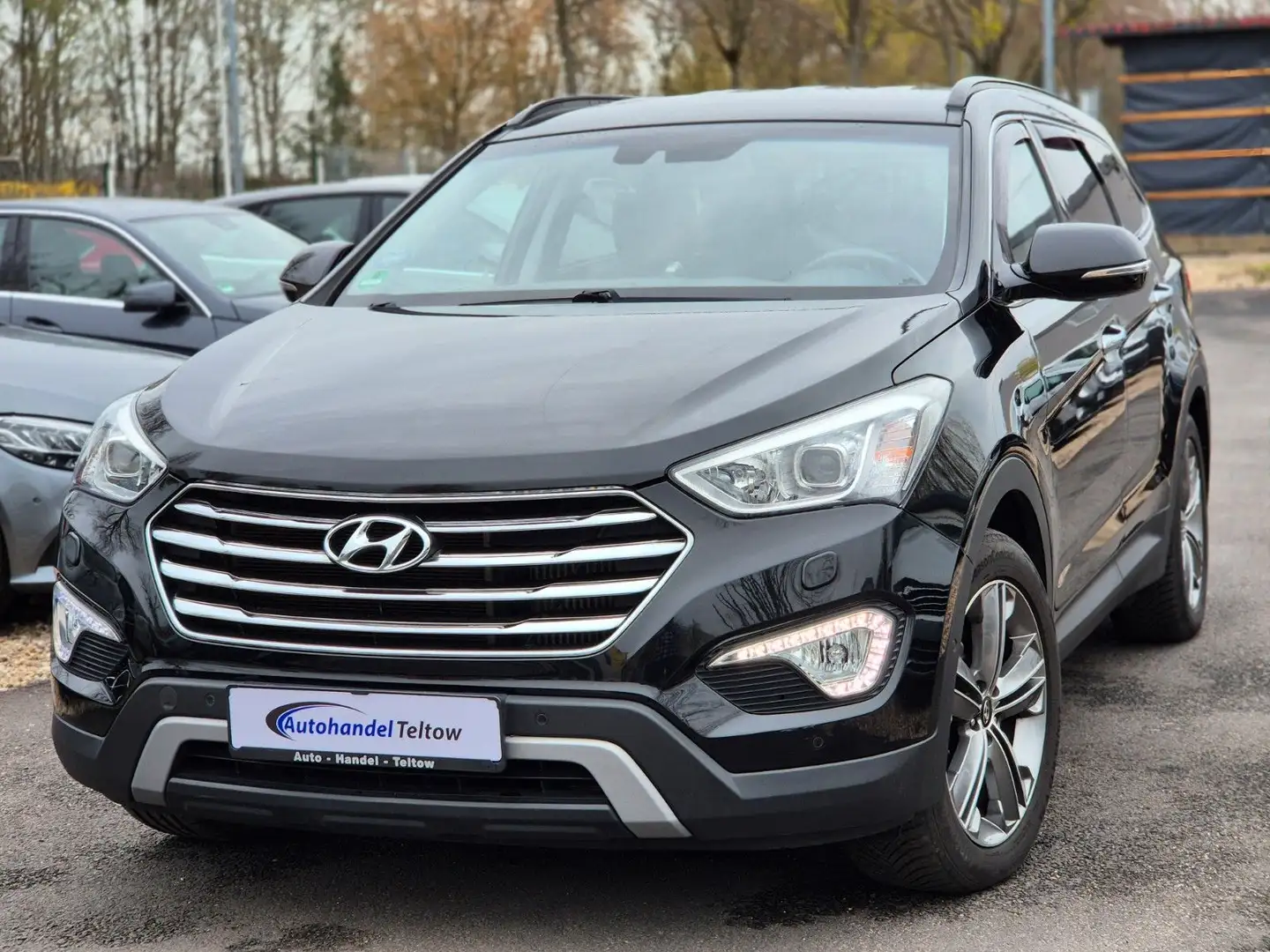 Hyundai Grand Santa Fe Premium 4WD *AHK *Standheizung Negro - 1