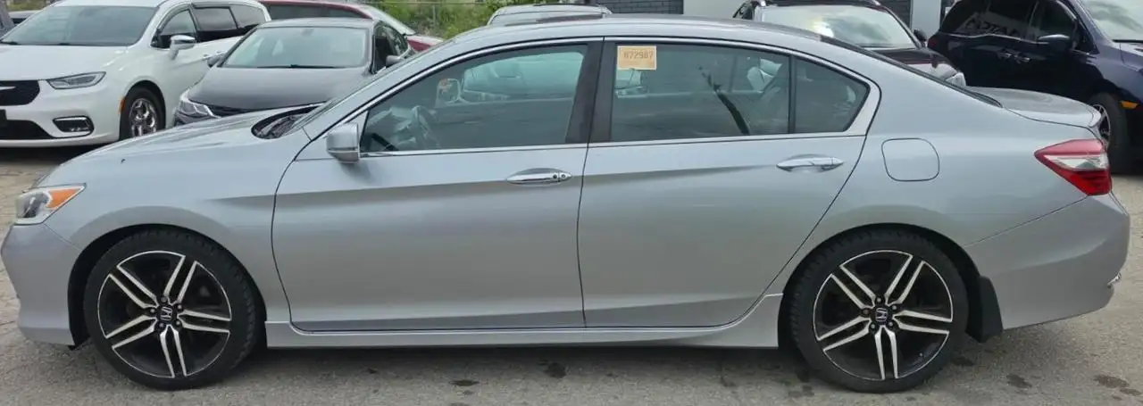 Honda Accord снимка Honda Accord