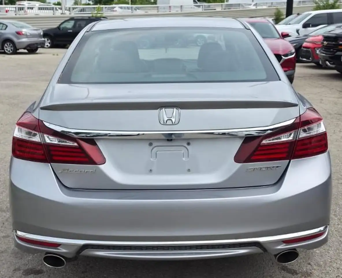 Honda Accord снимка Honda Accord