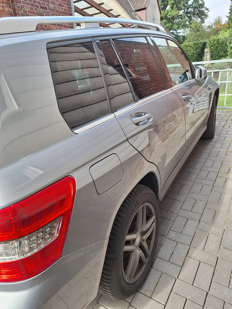 Mercedes-Benz GLK 220 GLK 220 CDI DPF 4Matic BlueEFFICIENCY 7G-TRONIC Silber - 2