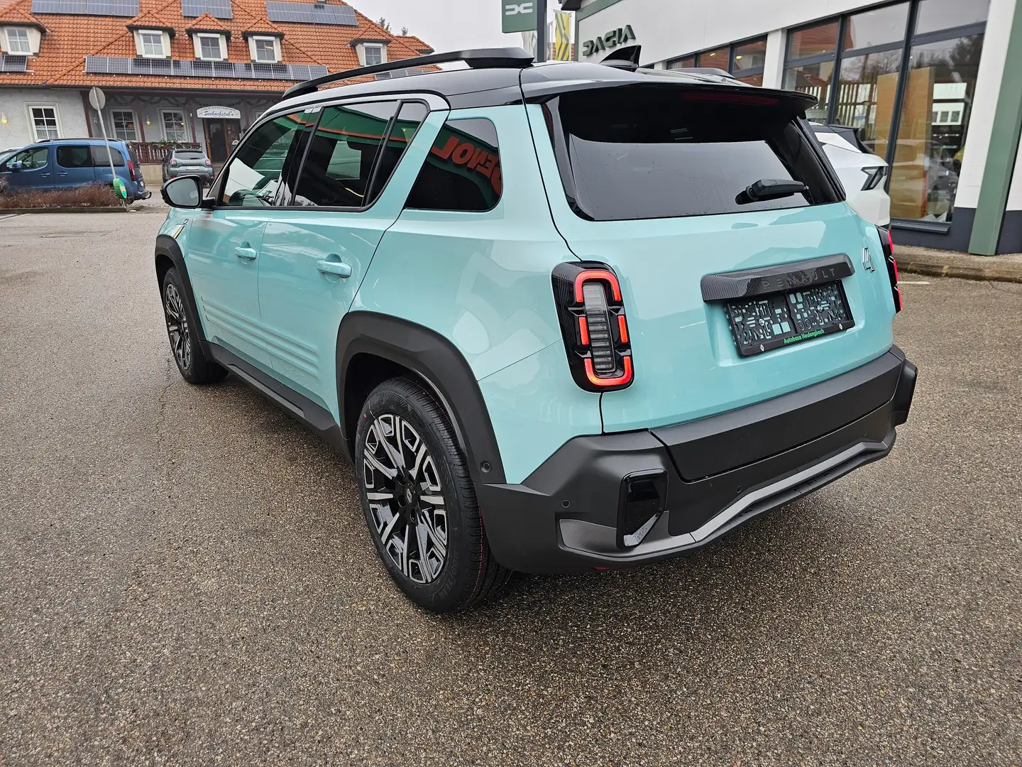 Renault R 4 Iconic E-Tech 150 PS 52kWh Comfort Range Grün - 2