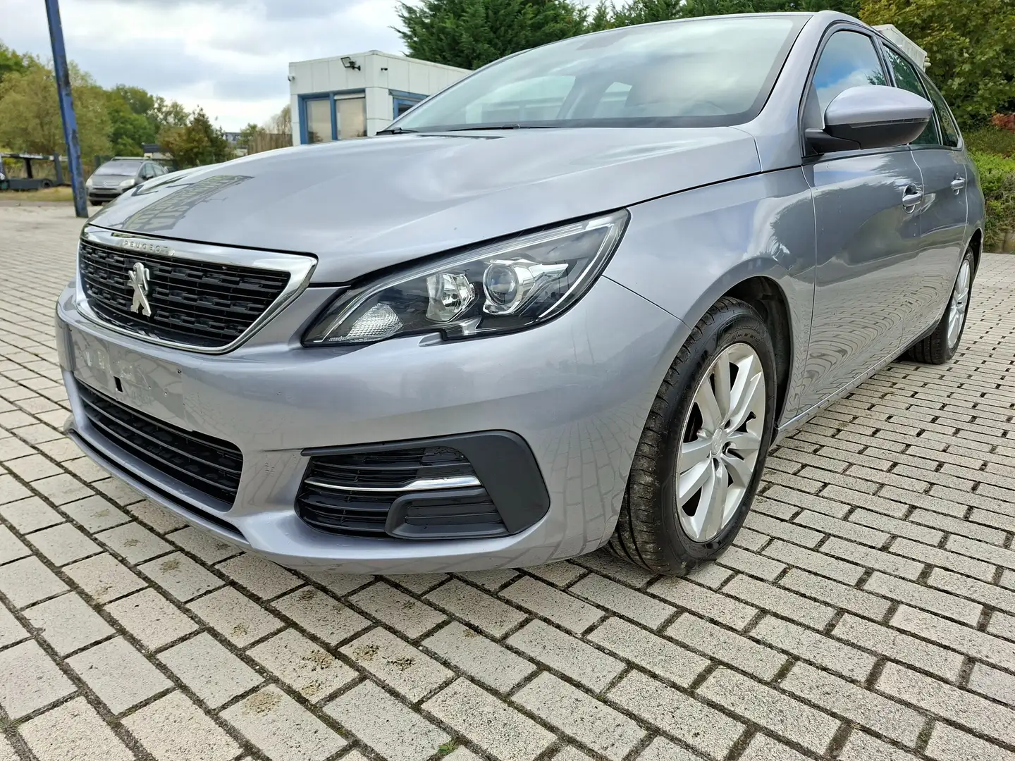 Peugeot 308 SW 1.5 BlueHDi | Airco | Navi | Cruise | Argent - 1