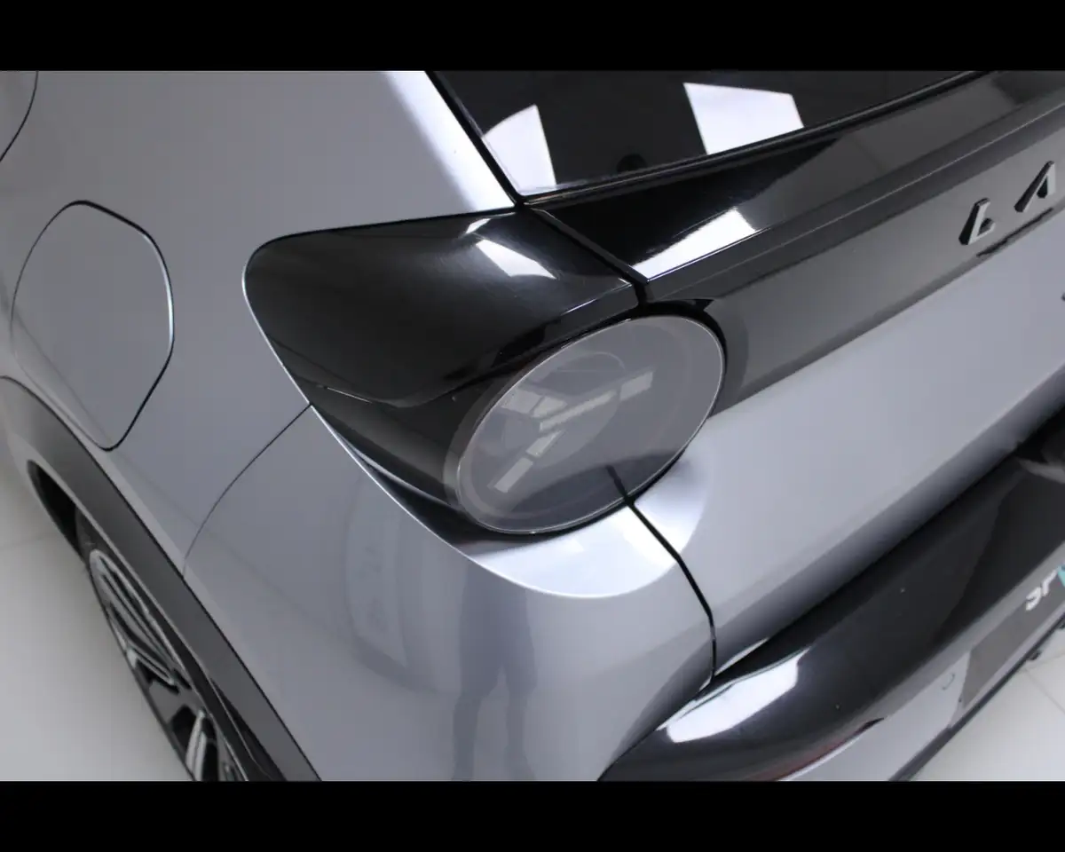 Lancia Ypsilon 2025 — фото 10