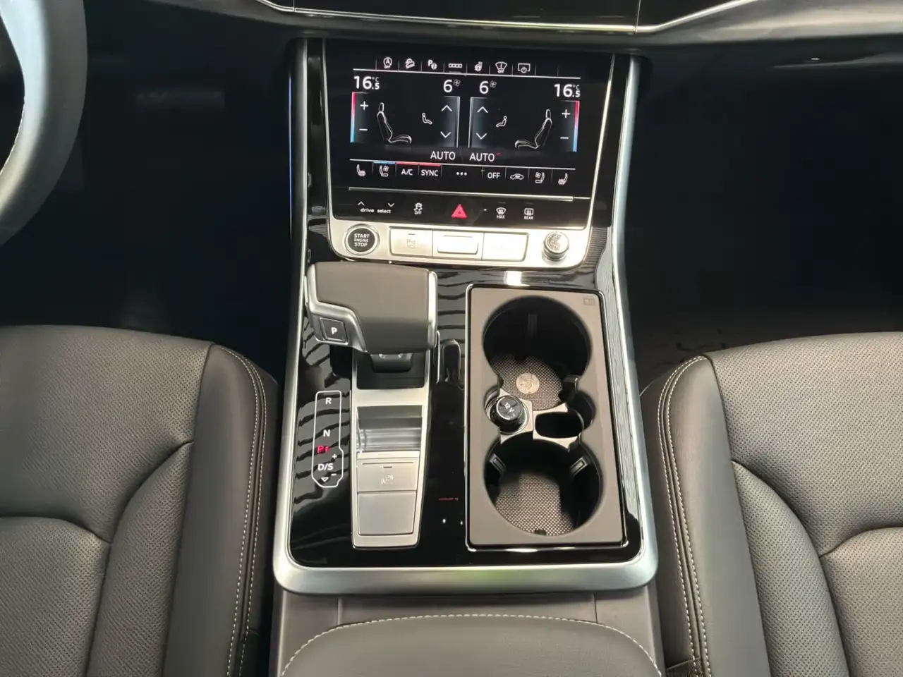 Audi Q7 fotografie Audi Q7