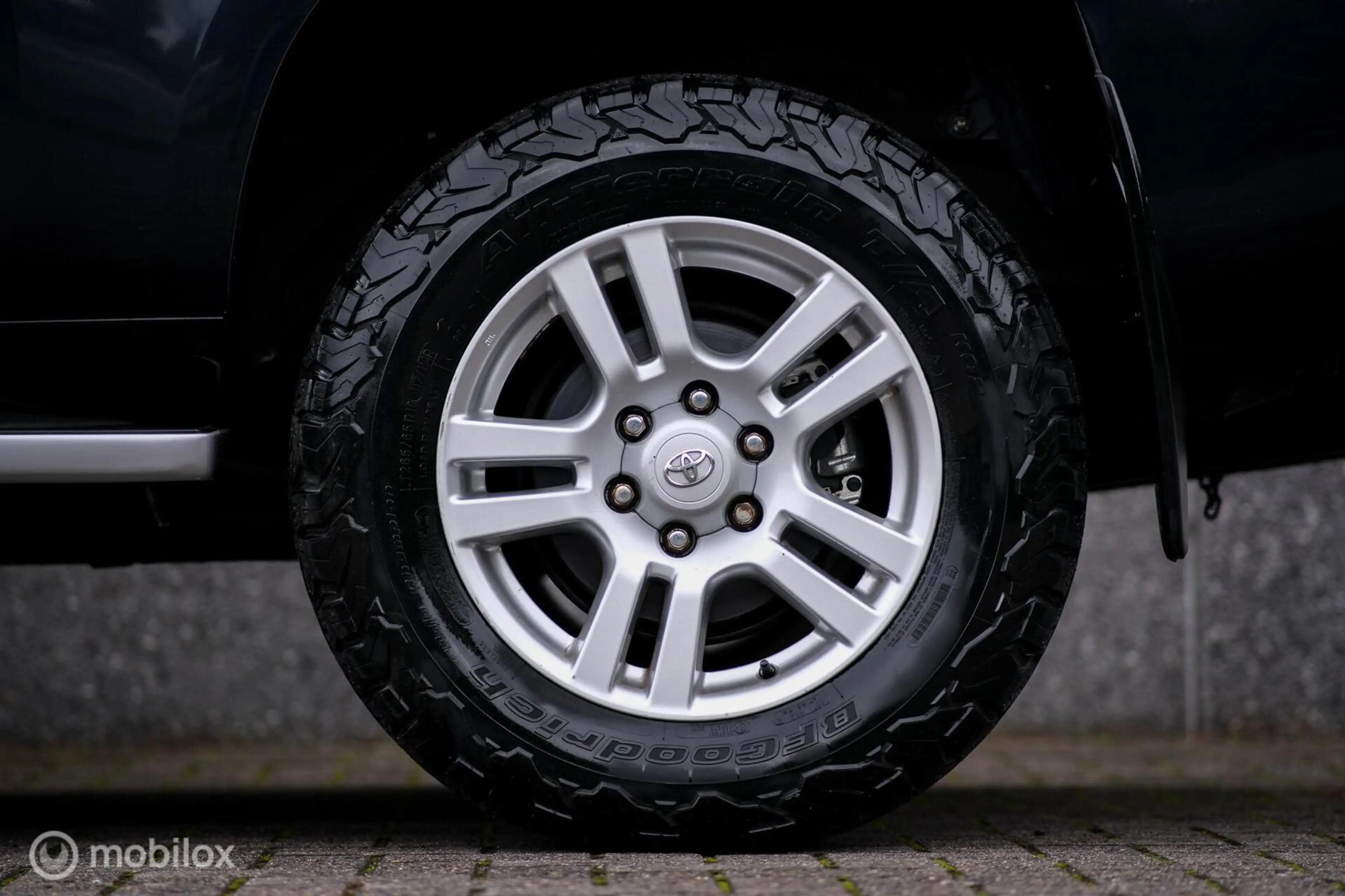Toyota Land Cruiser LandCruiser 3.0 D-4D-F LX | 5 persoons | Dealer on — photo 34