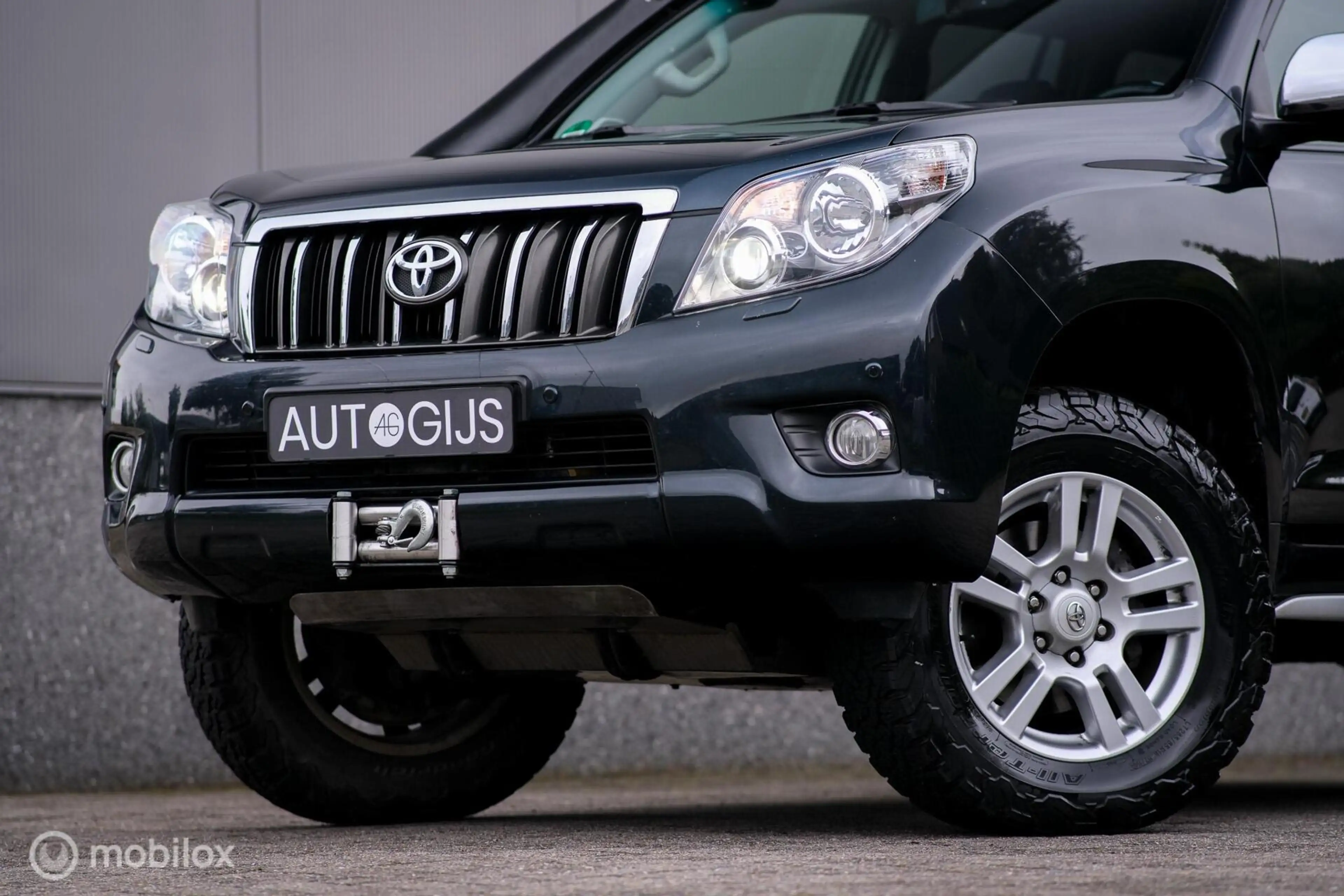 Toyota Land Cruiser LandCruiser 3.0 D-4D-F LX | 5 persoons | Dealer on — photo 40