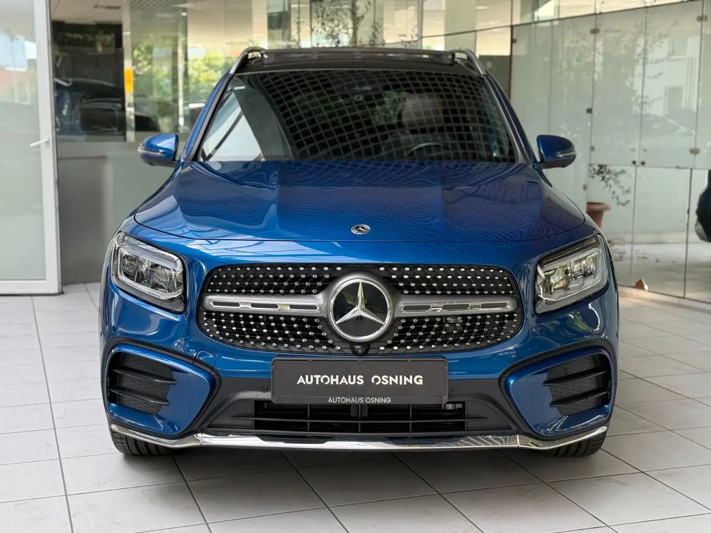 Mercedes-Benz GLB 220 d 4MATIC AMG PANO STHZ 360° 7-SITZE AHK Albastru - 2