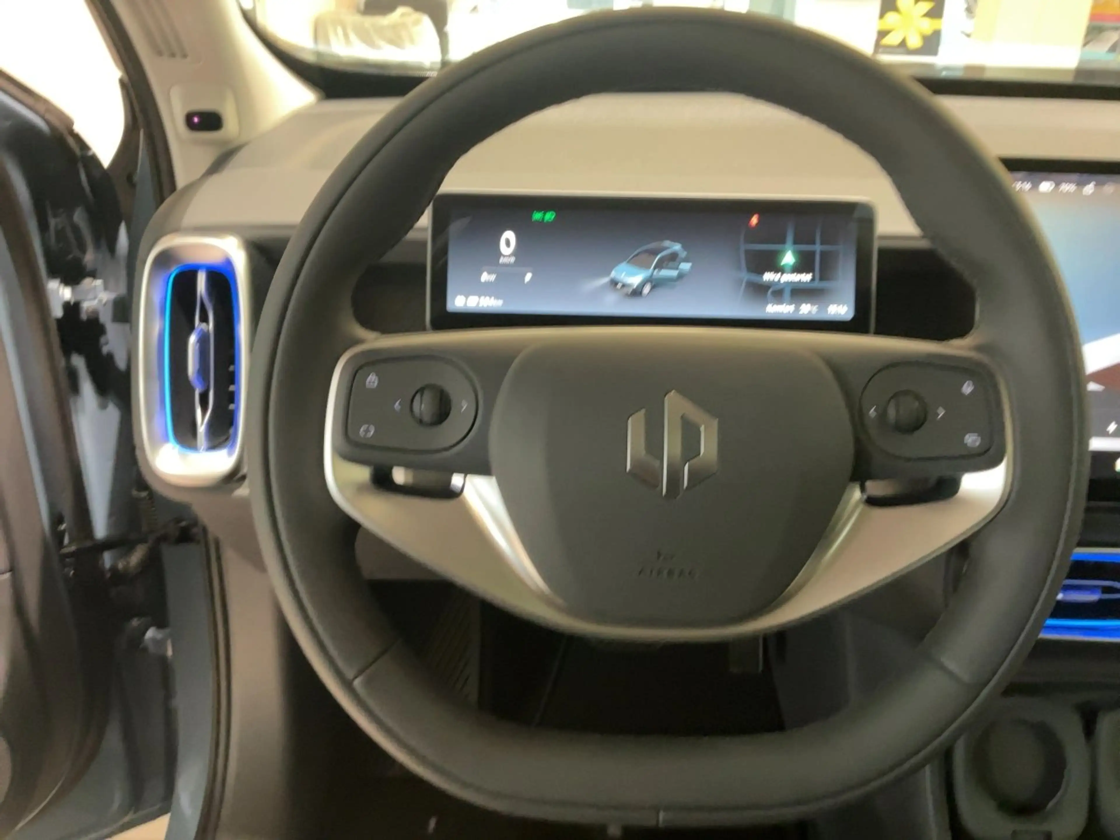 Leapmotor B10 67 W BEV Design Pro Max ACC+LED+Navi+Pano+SD — photo 11