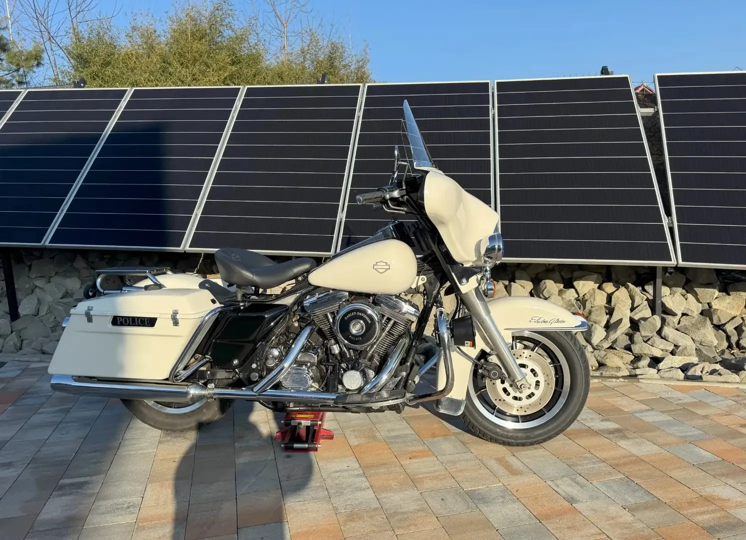 Harley-Davidson Electra Glide Police Alb - 1