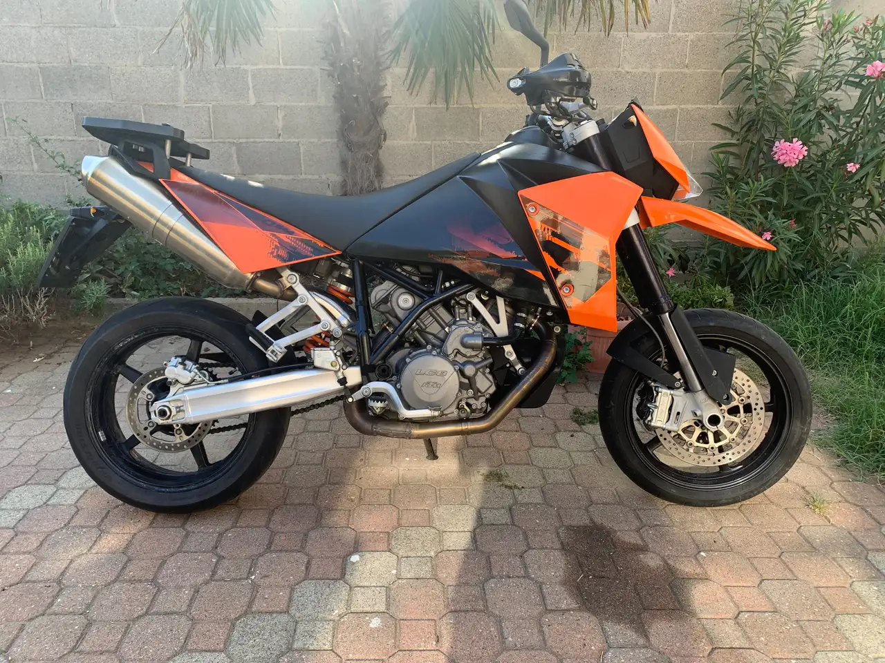 KTM 950 Supermoto