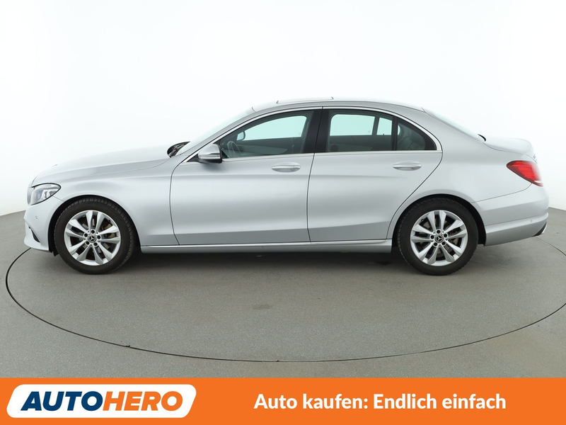Mercedes-Benz C 180 C 180 CGI Avantgarde Aut.*NAVI*LED*TEMPO*CAM*PDC* — photo 3