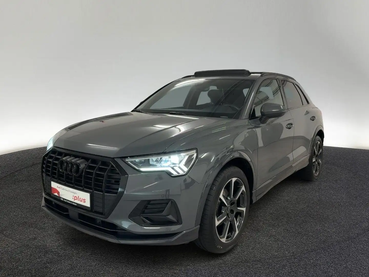 Audi Q3 Advanced 35 TFSI S tr. PDC LED NAVI PANO Grau - 2