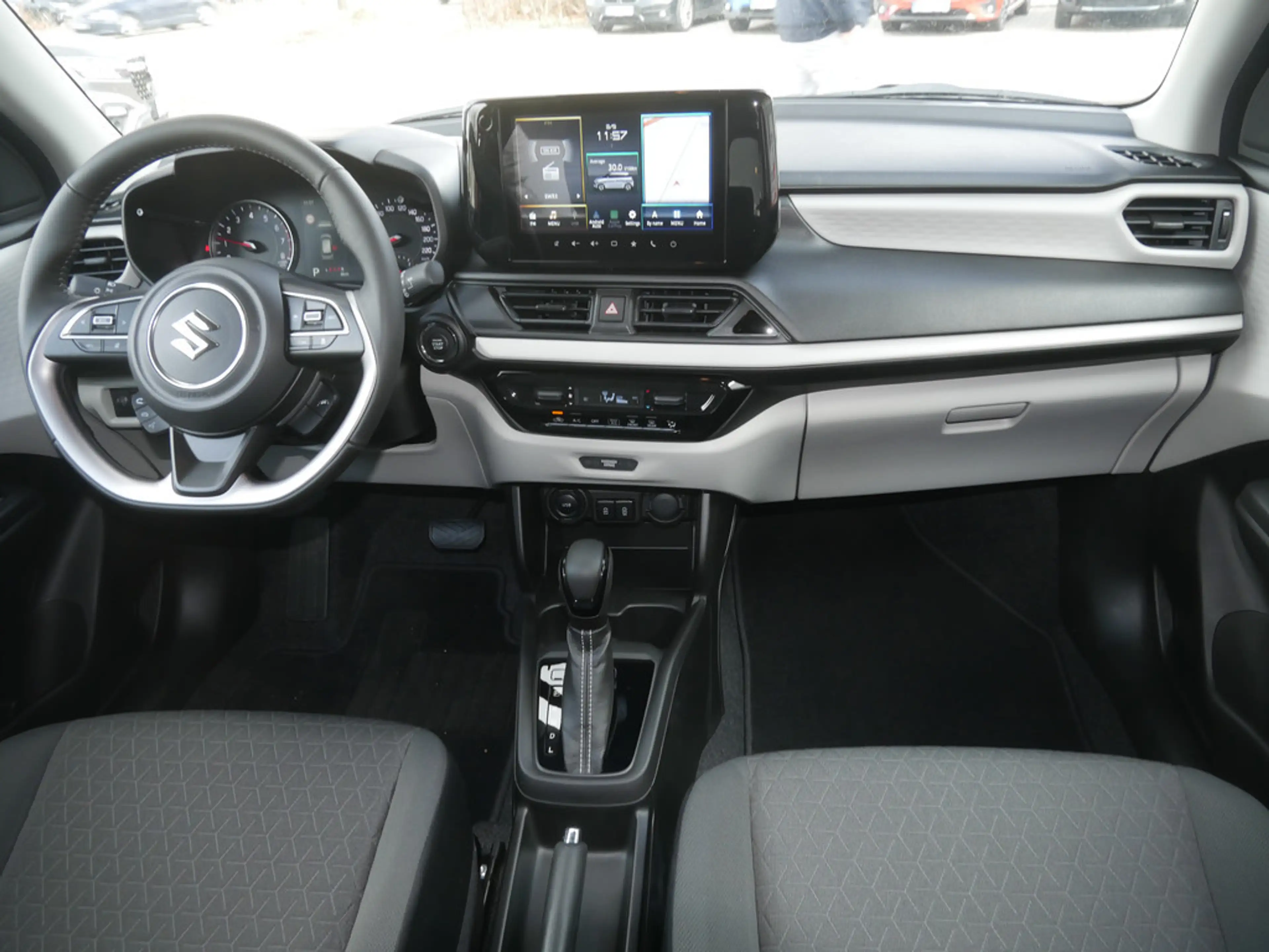 Suzuki Swift 1.2 Hybrid Comfort CVT SHZ NAVI ACC LED — photo 26
