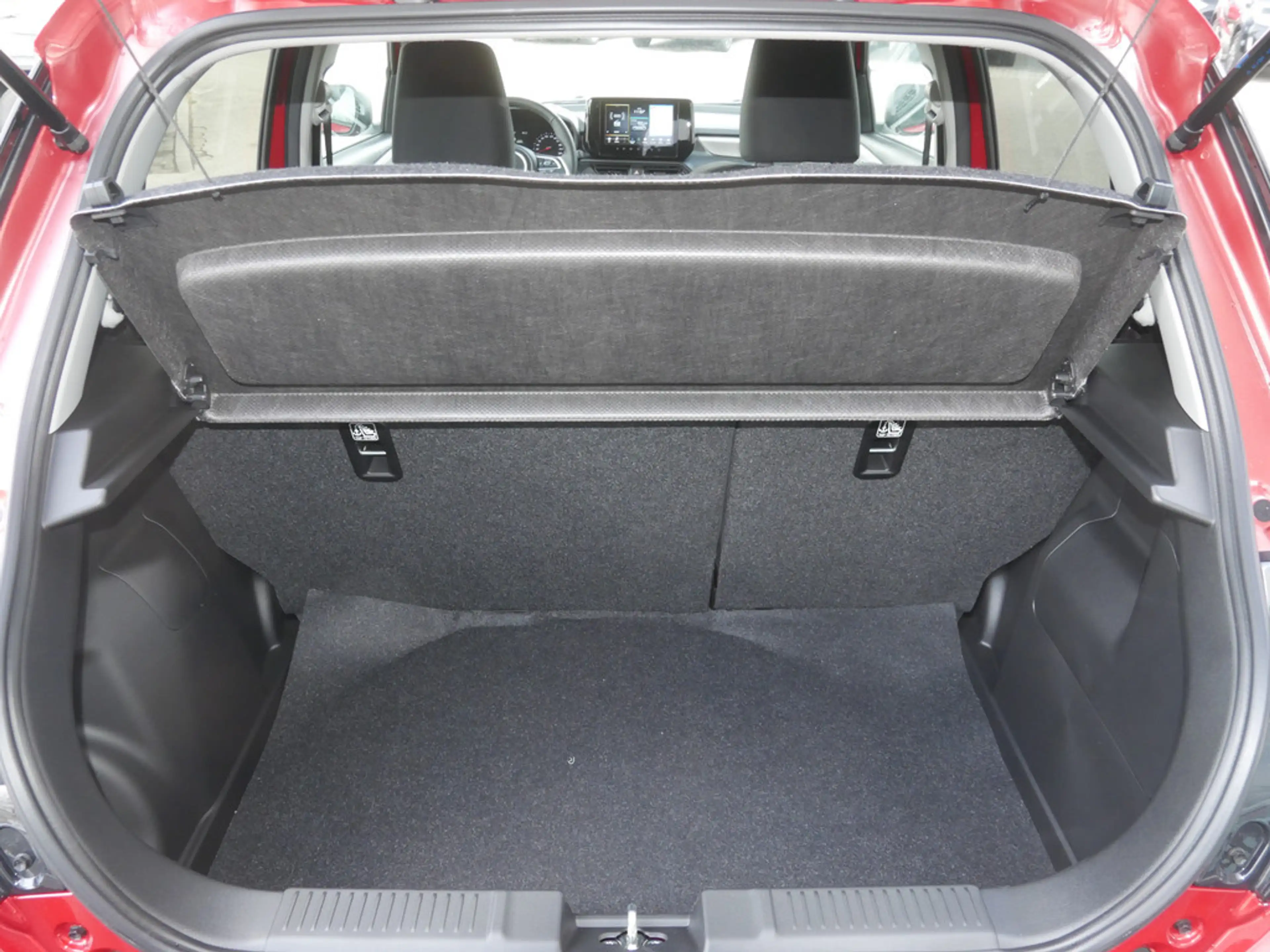 Suzuki Swift 1.2 Hybrid Comfort CVT SHZ NAVI ACC LED — photo 27