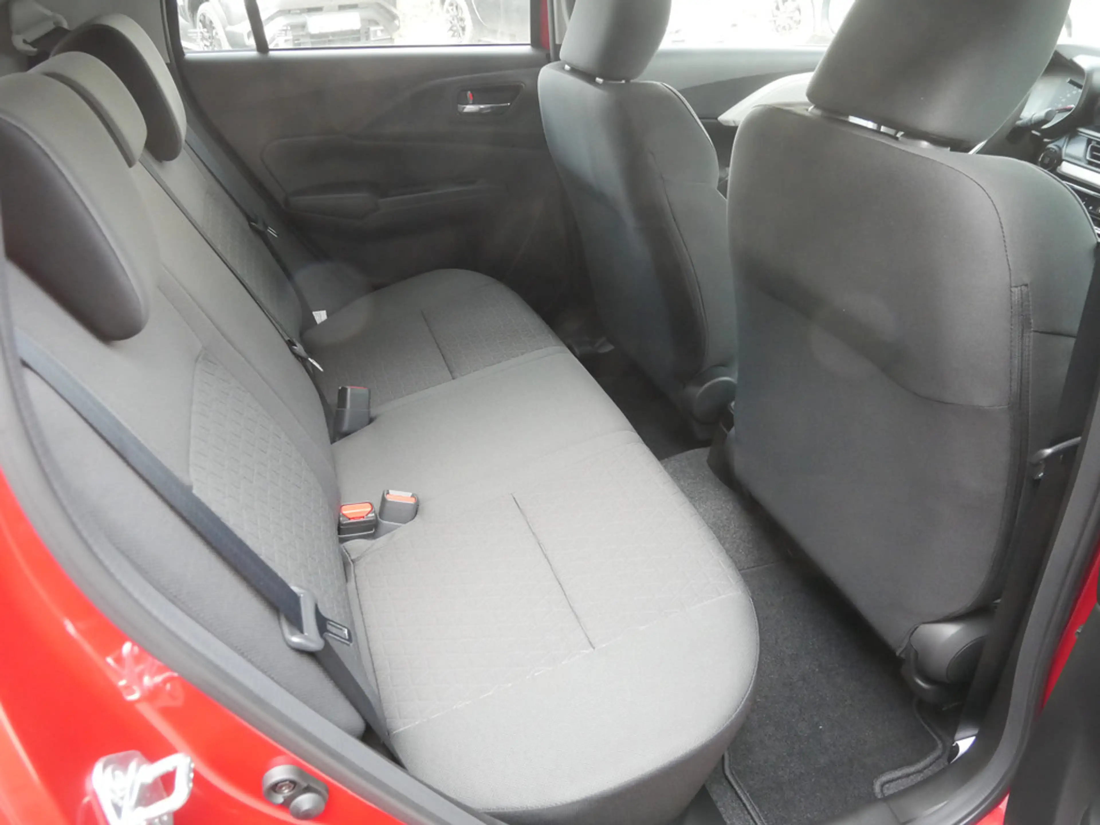 Suzuki Swift 1.2 Hybrid Comfort CVT SHZ NAVI ACC LED — photo 11