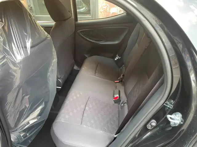 Toyota Yaris view 9